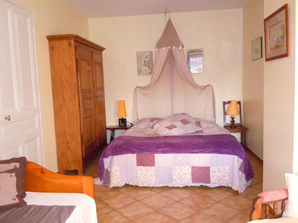 Mas Casta Nea Bed & Breakfast Thueyts Room photo